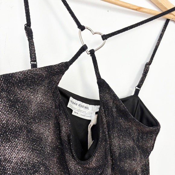 Urban renewal agnes heart-o-ring tank top - Picture 4 of 5